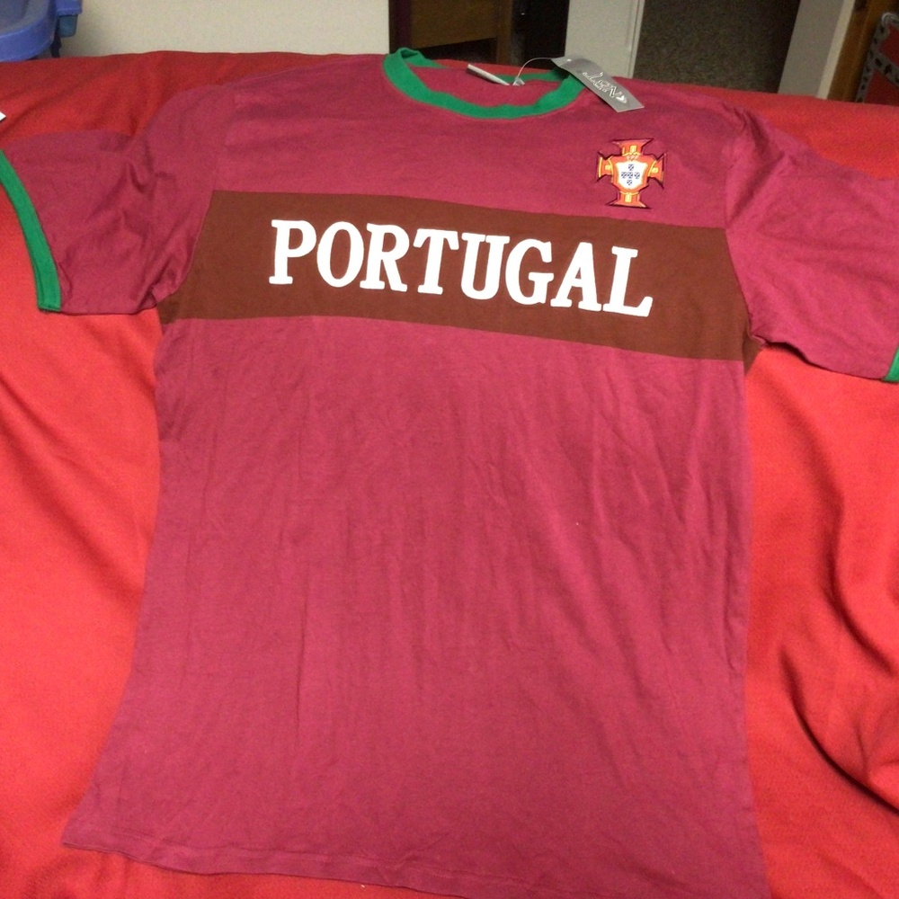 Team Portugal  tshirt NWT